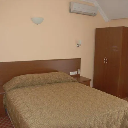 Otel Pekcan 2*