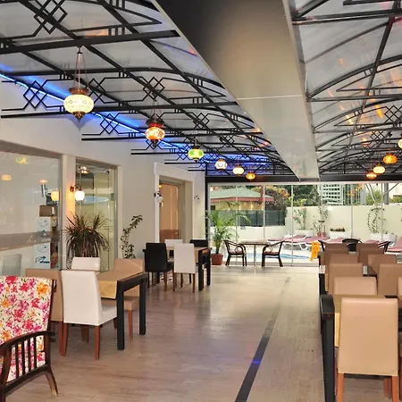Otel Pekcan 2*